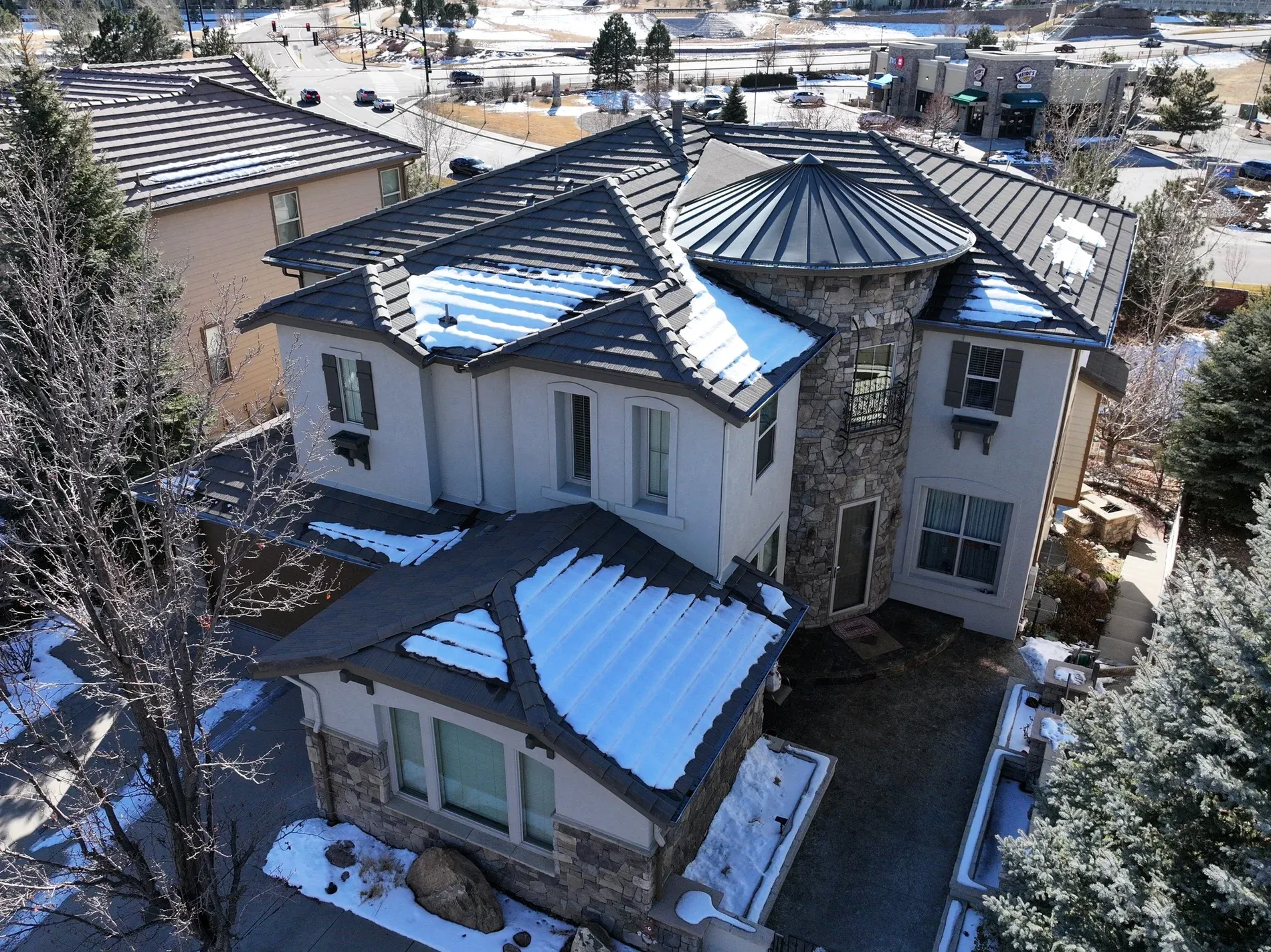 Tile roof aerial in winter